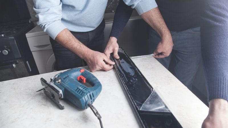 Expert Cutting and Shaping